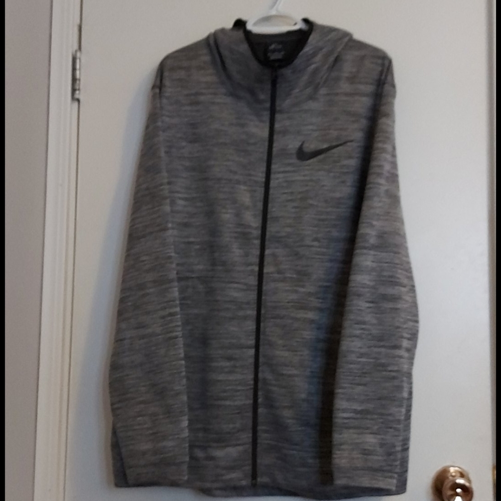 Nike dri fit hoodie